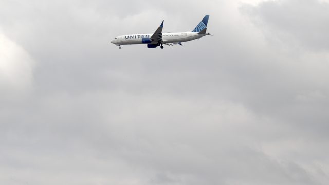 UAL2428