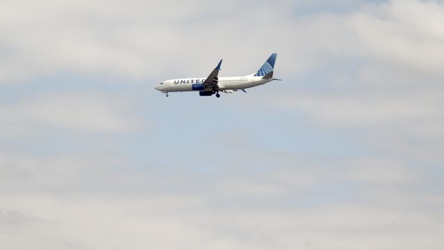 UAL444