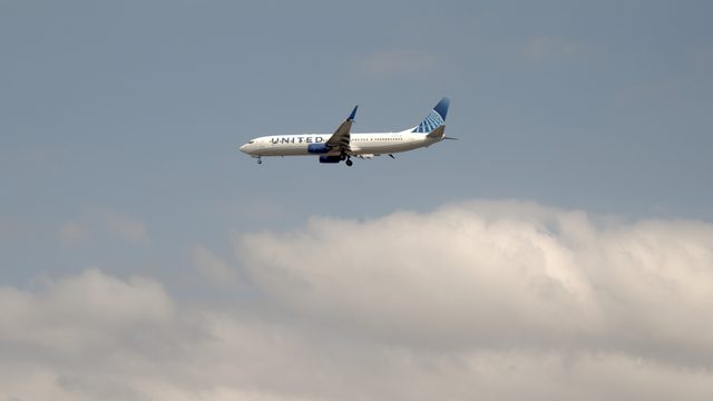 UAL1068