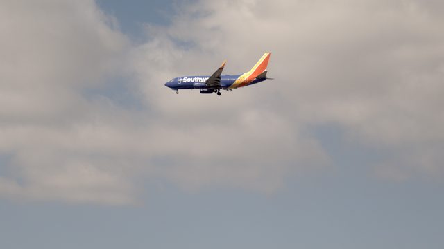 SWA2382
